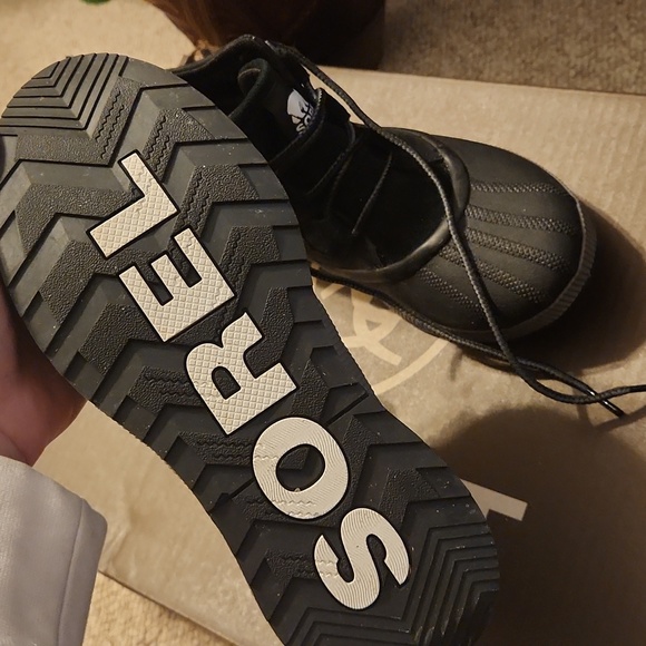 Sorrel Rain Boots - Picture 2 of 4